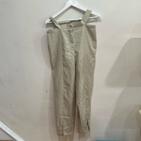 Women’s Asos 4th & Reckless Twist Back Tailored Pinstripe Pants Size 10P Biege - Picture 3 of 6